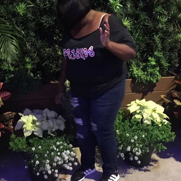 Meet your Posher, Ouida - Picture 1 of 1